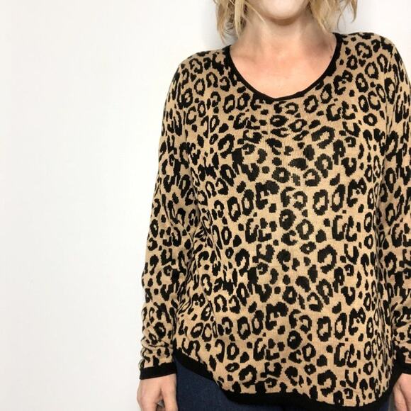 CHICO'S Leopard Print Sweater - Picture 1 of 5